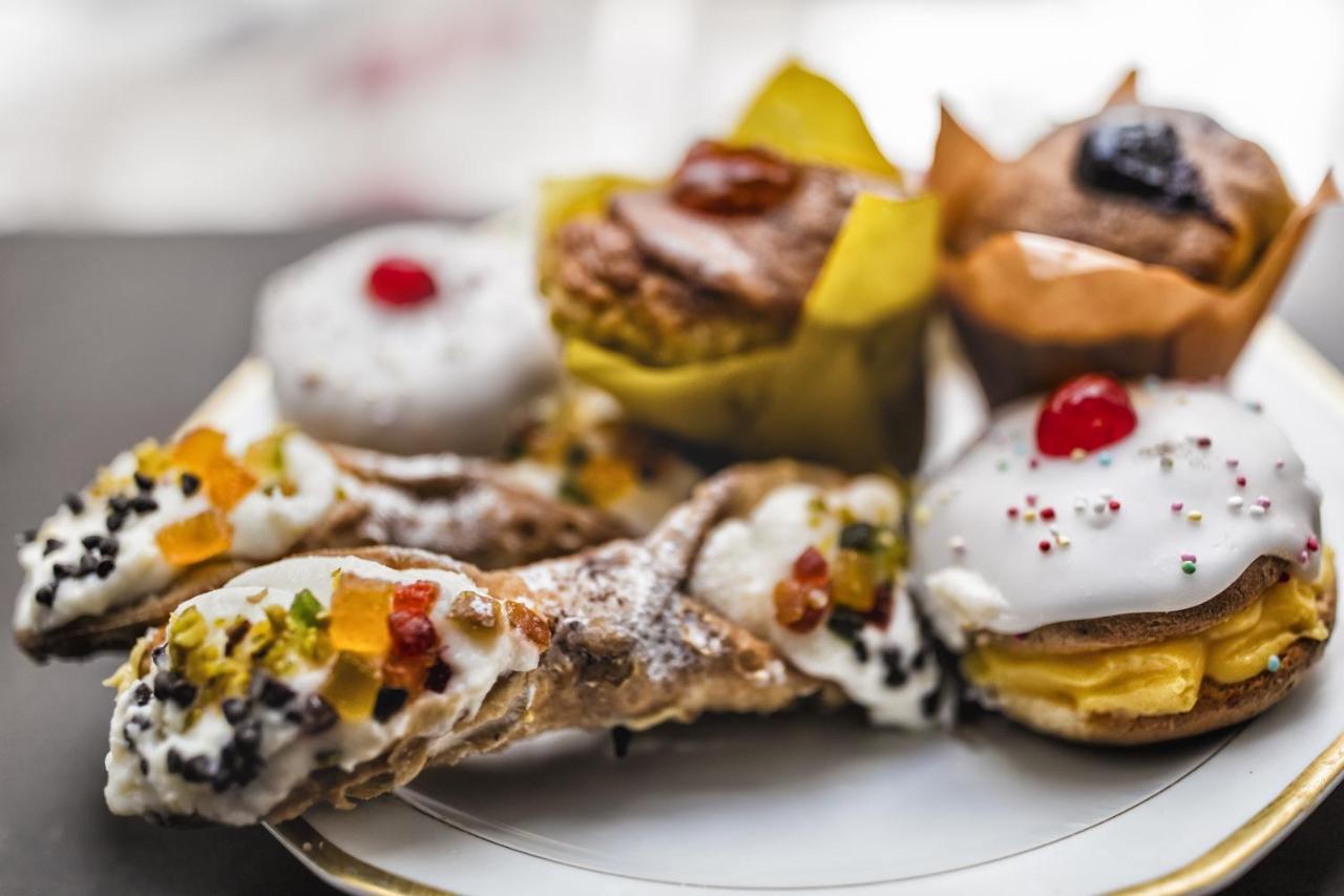 Manzoni 46 - Ospitalita Siciliana Bed and Breakfast Milazzo Eksteriør billede