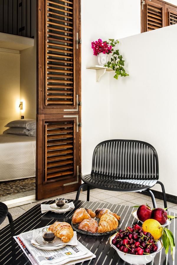 Manzoni 46 - Ospitalita Siciliana Bed and Breakfast Milazzo Eksteriør billede
