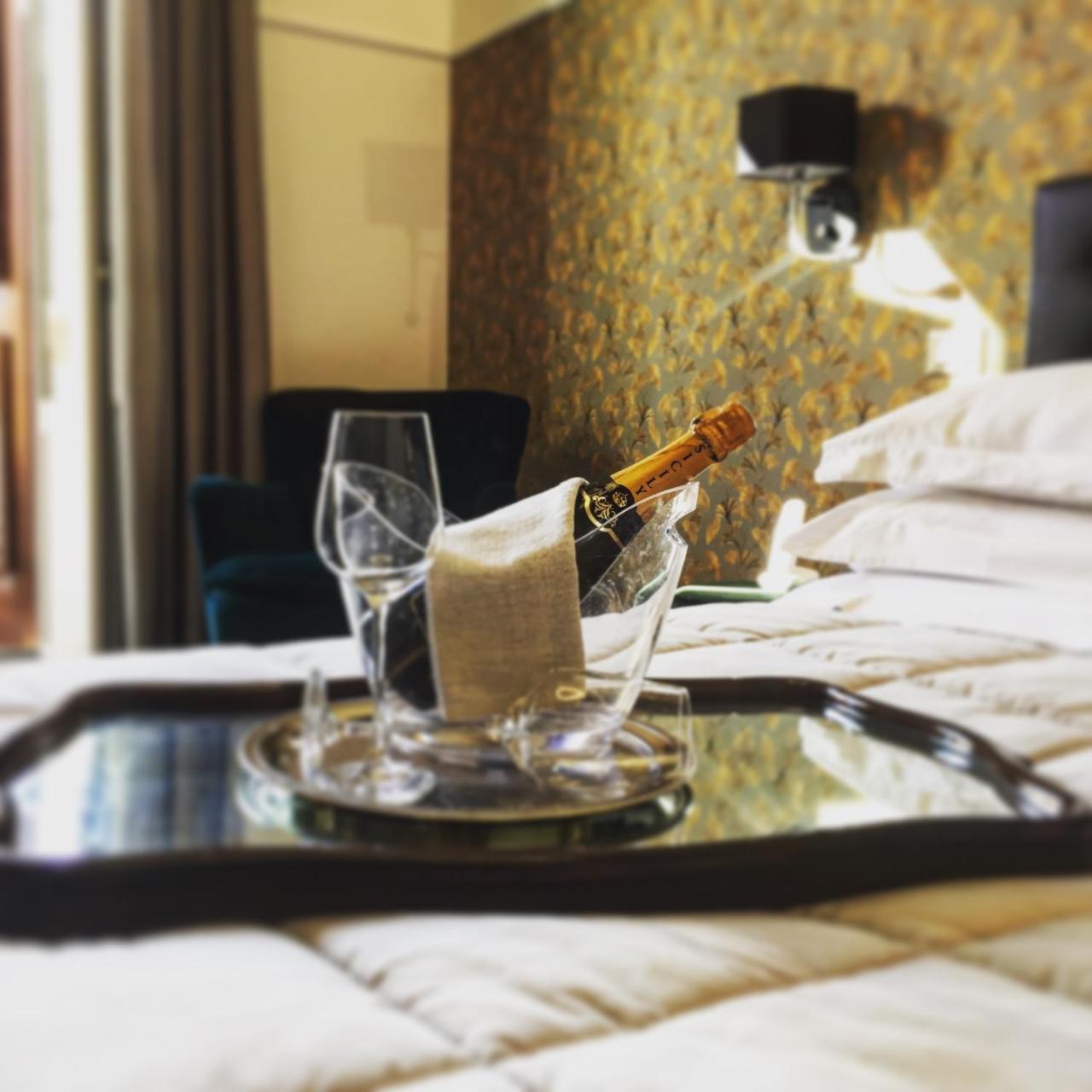 Manzoni 46 - Ospitalita Siciliana Bed and Breakfast Milazzo Eksteriør billede